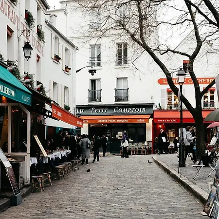 Intimate Flat W A C & Jacuzzi - 2br 6p Montmartre Paris